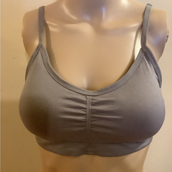 TAHARI XL seamless bras XL, BNWT - Picture 1 of 13